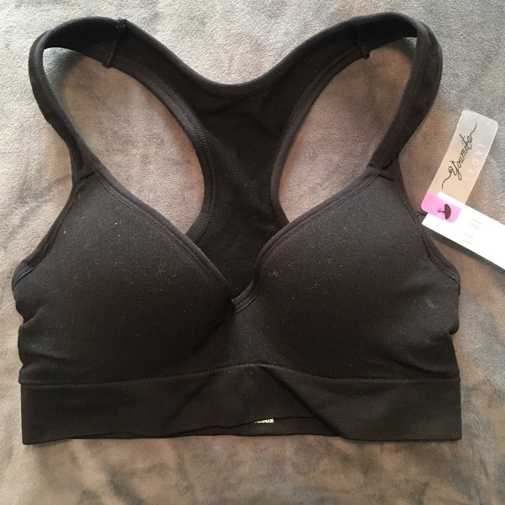 Push up underwire sports bra